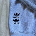 Adidas Crewneck Photo 2