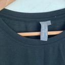 Sweaty Betty  |Ab Crunch Workout Tee in Black size Small Photo 4