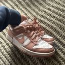 Nike Dunk Lows Photo 2