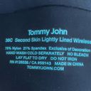 Second Skin Tommy John 36C  Lightly Lined Wireless bra in black Photo 3