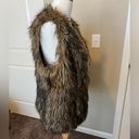 Full Tilt Women’s  FAUX FUR VEST. Size Medium Photo 4