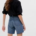 Gap  8 Inch Mid Rise '90s Loose Denim Bermuda Shorts Size 33 Photo 1