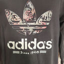 Adidas  Black Metallic extra Large Graphic Logo fitness Sweater 

size Large Photo 4