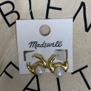 Madewell NWT  Freshwater Pearl Huggie Hoop Earrings Gold Photo 0