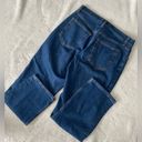 Abercrombie & Fitch Ultra High Rise Ankle Straight Jean. Size 8. Photo 2