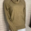 Athleta  turtleneck long sleeve Photo 3