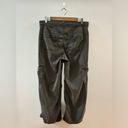 American Eagle Pre-Owned Size 10 Short  Baggy Wide Leg Green Cargo Pants Photo 4