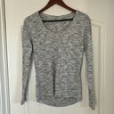 Lululemon Black Gray Long Sleeve Performance Round Neck Yoga Top Women’s Size 6 Photo 1