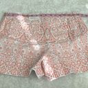 Elle  floral chino shorts size 8 Photo 4