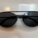 Quay Australia Sunglasses Photo 0