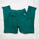 FIGS Catarina one pocket shirt and Zamora Jogger Scrubs Set in Green Photo 3