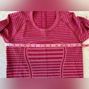 Lululemon  Swiftly Tech Long Sleeve Crew in Heathered Berry Rumble Size 6 Photo 13