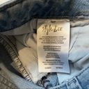 Style & Co . Side Embroidered Capri Jeans Photo 8