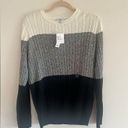 kim rogers NWT  M Colorblock Crew Neck Black White Sweater Photo 3