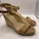 Ann Taylor  Biege wedge heel sandal size 8.5M open toe Photo 3