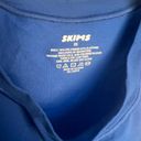 SKIMS Fits Everybody Short Sleeve Tee In Sapphire Photo 2