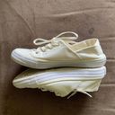 Converse Women’s Sneaker Size 7 off white Photo 4