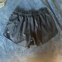 Lululemon Hotty Hot Short 2.5” Photo 1