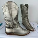 Vtg Y2K 9West Champagne Metallic Western Riding Boots Sz 8 Buckle Cowgirl Silver Photo 4