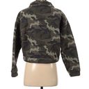 American Eagle ✨  Women’s Camo Fleece Sherpa Teddy Cropped Jacket✨ Photo 2