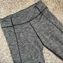 Andrew Marc  Performance Grey Leggings Size Small Photo 3