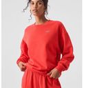 Alo Yoga Accolade Crew Neck Pullover Red Hot Summer L Photo 1