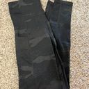 Aeropostale camo leggings Photo 0