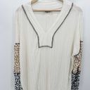 Harper Haptics by Holly  Top Women SIZE 2X White Animal Print Patchwork V-Neck Photo 0