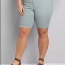 Lane Bryant  curvy Slim Bermuda Short sz 26 Photo 6