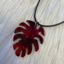 Monstera red acrylic leaf necklace Photo 0