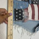 Daisy Low-Rise American Flag Print  Duke Ripped Denim Shorts Size Small 4th July Photo 8
