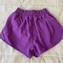 Lululemon Hotty Hot Short 2.5” Size 4 Photo 3