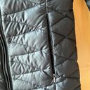 Patagonia Women’s  Winter Coat Photo 3