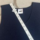 DKNY  ribbed v-neckline lightweight wool Navy sweater vest Photo 5