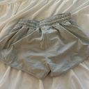 Lululemon Hotty Hot Short 2.5” Photo 1