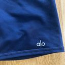 Alo Yoga Biker Shorts Photo 1