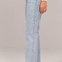 Abercrombie & Fitch  Ultra High Rise 90s Straight Jean Size 28/ 6R W600 NWOT Photo 2