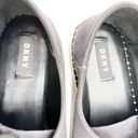 DKNY  Womens 9.5 Adrian Platform Canvas Espadrille Sneaker Black Gold Preppy Photo 3