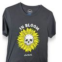 In Bloom Last Call  Graphic T-shirt Photo 1