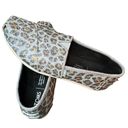 Toms  SILVER GLITTER CHEETAH PRINT SLIP-ON FLAT SHOES WOMEN'S SIZE 6 Photo 8