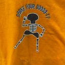 Spirit Halloween Halloween “Shake Your Booo-ty” T Shirt Size Large Photo 1