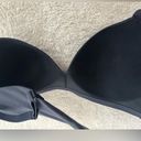 Second Skin Tommy John 36C  Lightly Lined Wireless bra in black Photo 4
