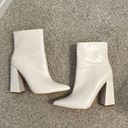 Boohoo White Heel Boots Photo 1