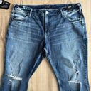 Silver Jeans NWT  Boyfriend Mid Rise Jeans Sz 20 Dark Wash Distressed Photo 4