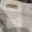 Levi's Levi’s Size 28 Raw Hem White Ribcage Shorts Photo 3