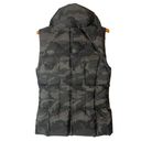 SoulCycle  Women’s Sam Puffer Vest Size Small in Camo New NWT Retail $298 Photo 6