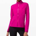 Lululemon Women’s Fast Free Windbreaker Ripened Raspberry / Hot Pink Size 4 Photo 5