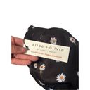 Alice + Olivia  X Stacey Bendet Reversible Bucket Hat CL8 Daisy Print One Size nw Photo 6
