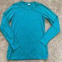 Zyia  active women's medium long sleeve green athletic top Photo 0