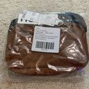 Baggu Camera Crossbody Bag NWT - Light Brown Photo 4